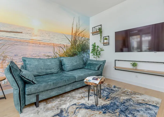 Nowy Swiat Stylish, Seaside Apartment With Balcony & Parking Puck By Noclegi Renters