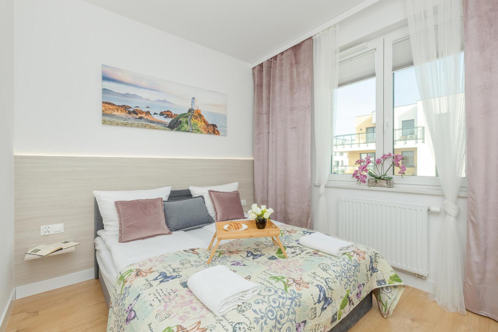 Nowy Swiat Stylish, Seaside With Balcony & Parking By Renters Apartment Puck